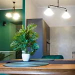 Punkt - Z Jacuzzi W Centrum Gliwic