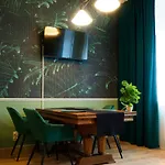 Punkt - Z Jacuzzi W Centrum Gliwic Apartment