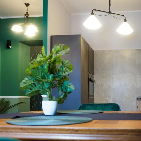 Punkt - Z Jacuzzi W Centrum Gliwic