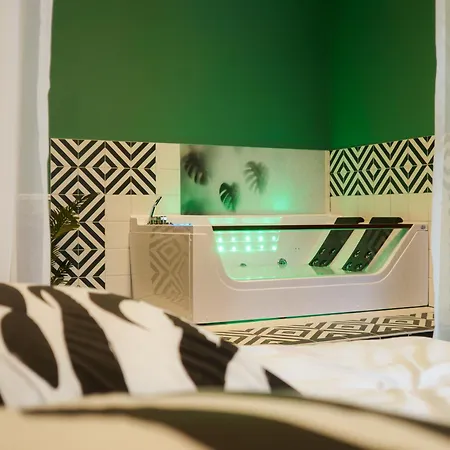 Punkt - Z Jacuzzi W Centrum Gliwic