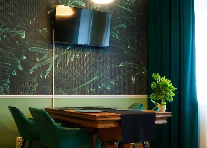 Punkt - Z Jacuzzi W Centrum Gliwic Appartement